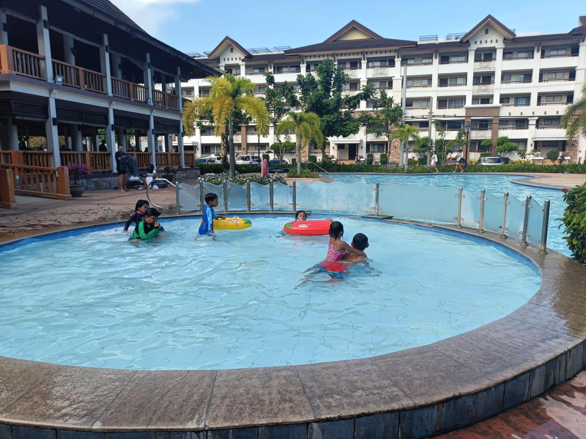 1Bedroom One Oasis Condo Fullyfurnished Davao City Esterno foto